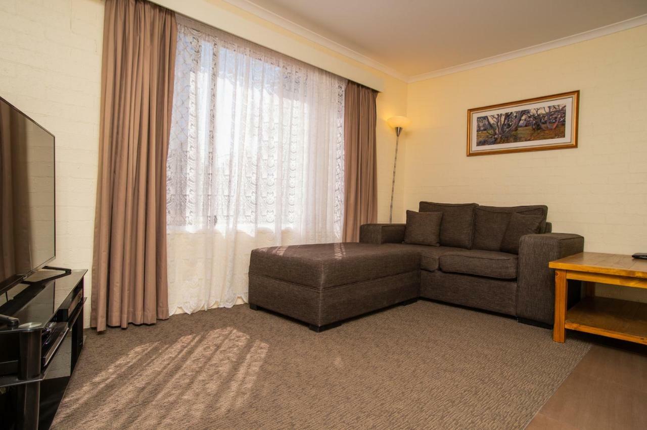 Manera Heights Apartments Даббо Екстер'єр фото